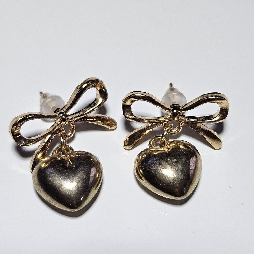 **Last Chance!! Final Sale** Gold Tone Bow With Dangling Heart Earrings